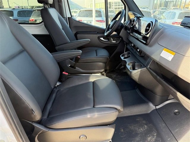 New 2026 Mercedes-Benz Sprinter 2500 image 8