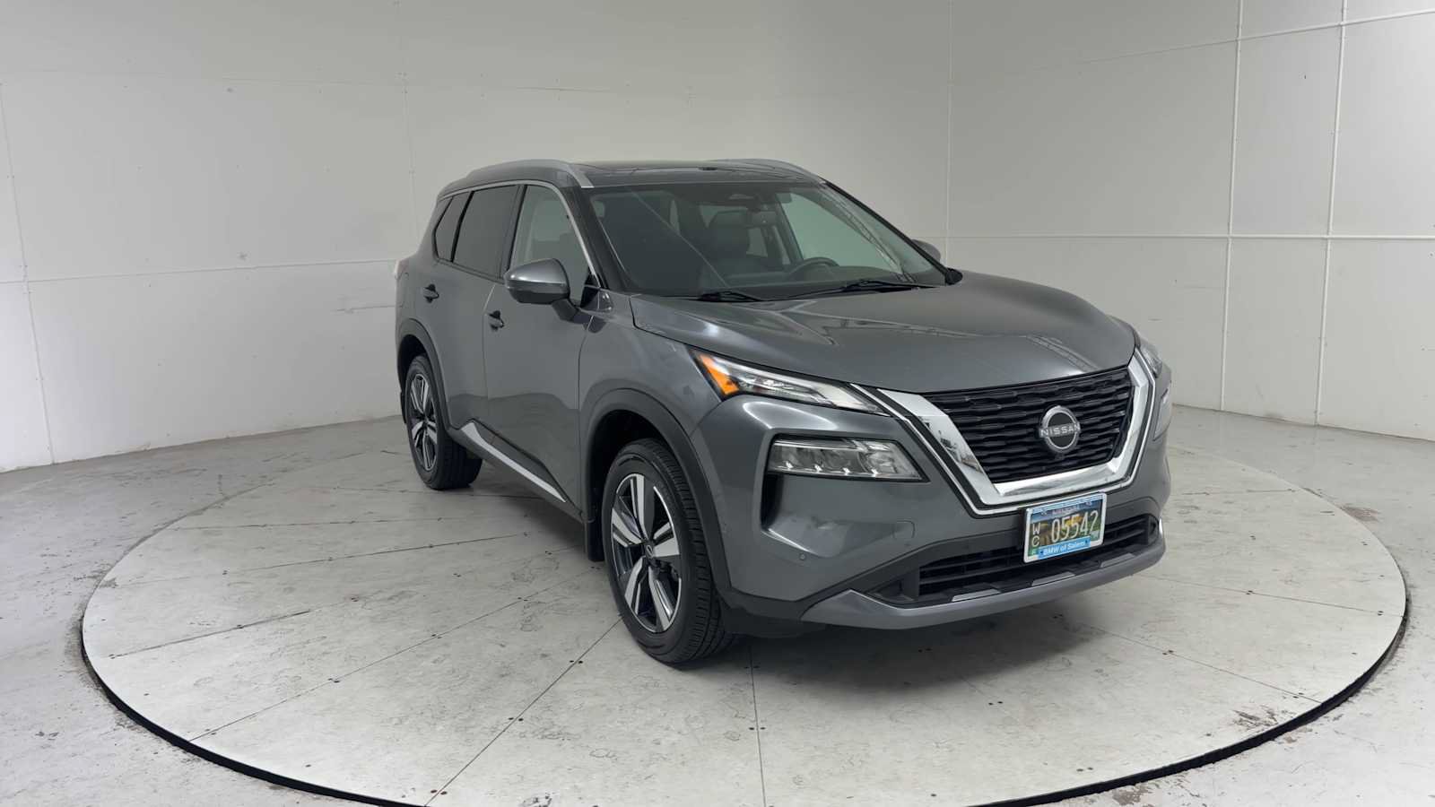 Used 2023 Nissan Rogue SL w/ SL Premium Package AWD/4WD image 8