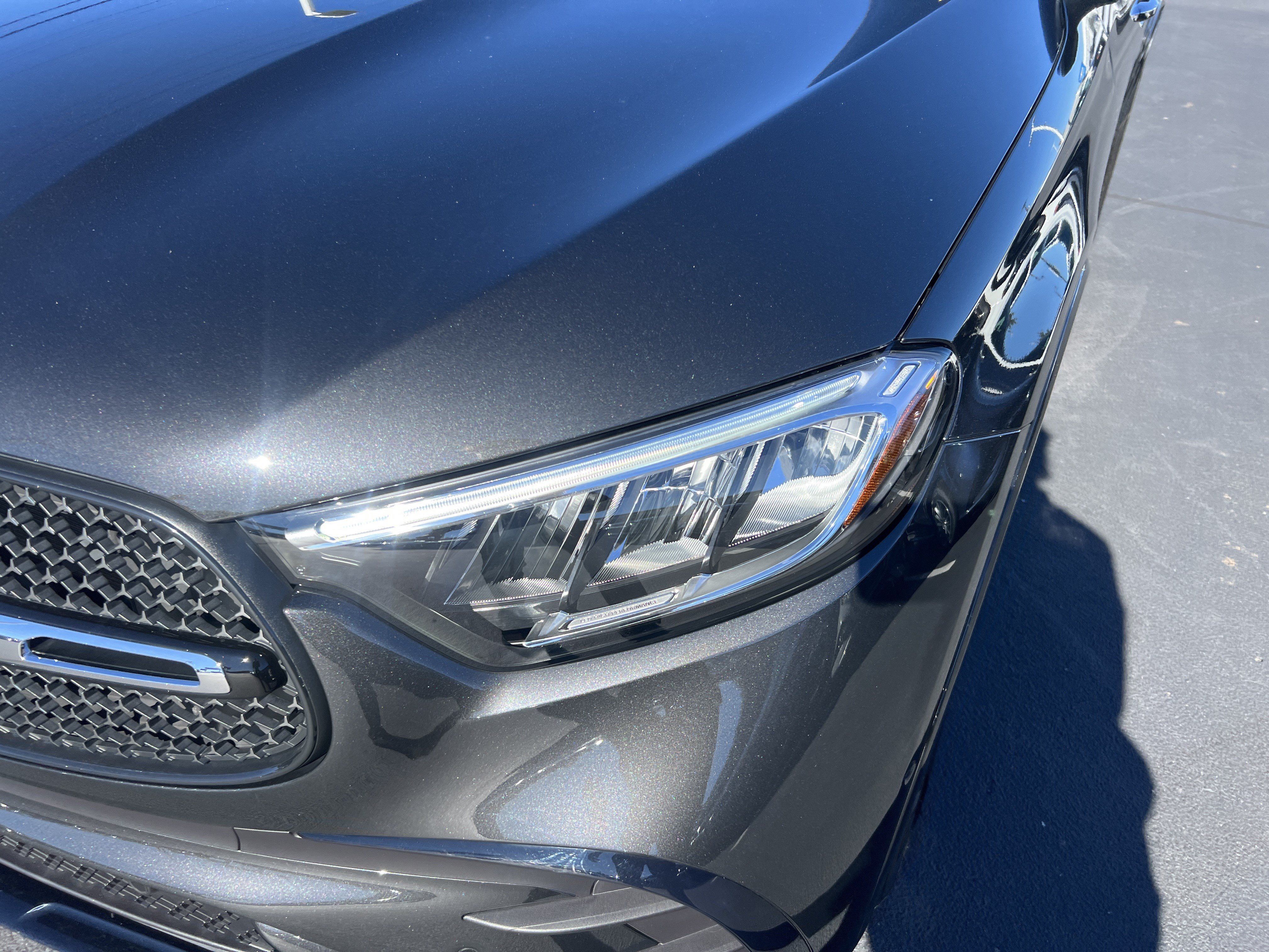 Certified 2024 Mercedes-Benz GLC 300 image 6