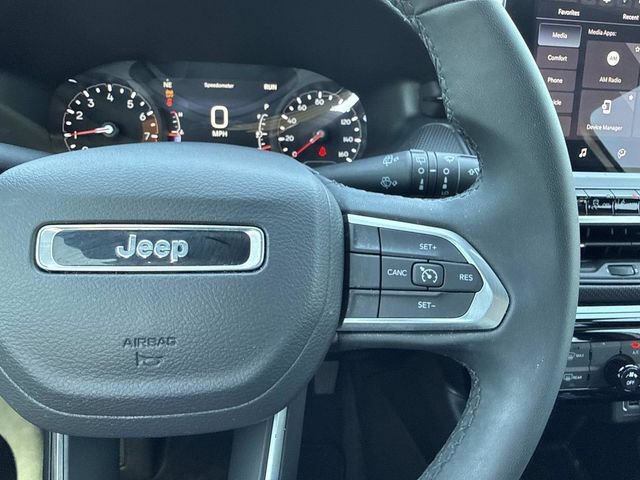 Used 2024 Jeep Compass Latitude w/ Altitude Special Edition image 16