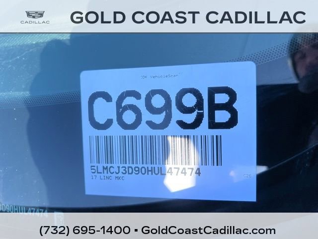 Used 2017 Lincoln MKC Reserve image 23