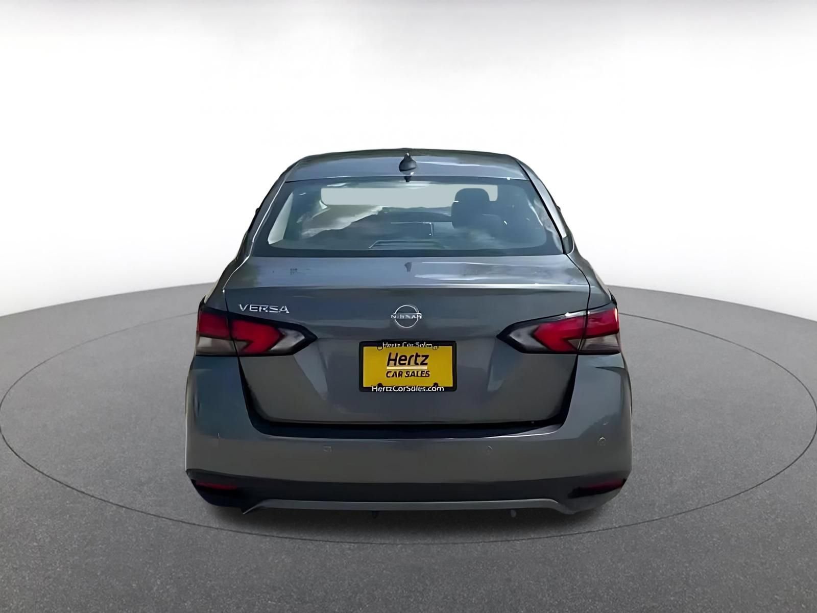 Used 2025 Nissan Versa SV FWD image 12