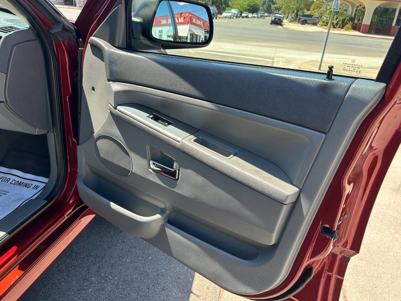 Used 2006 Jeep Grand Cherokee Laredo image 19