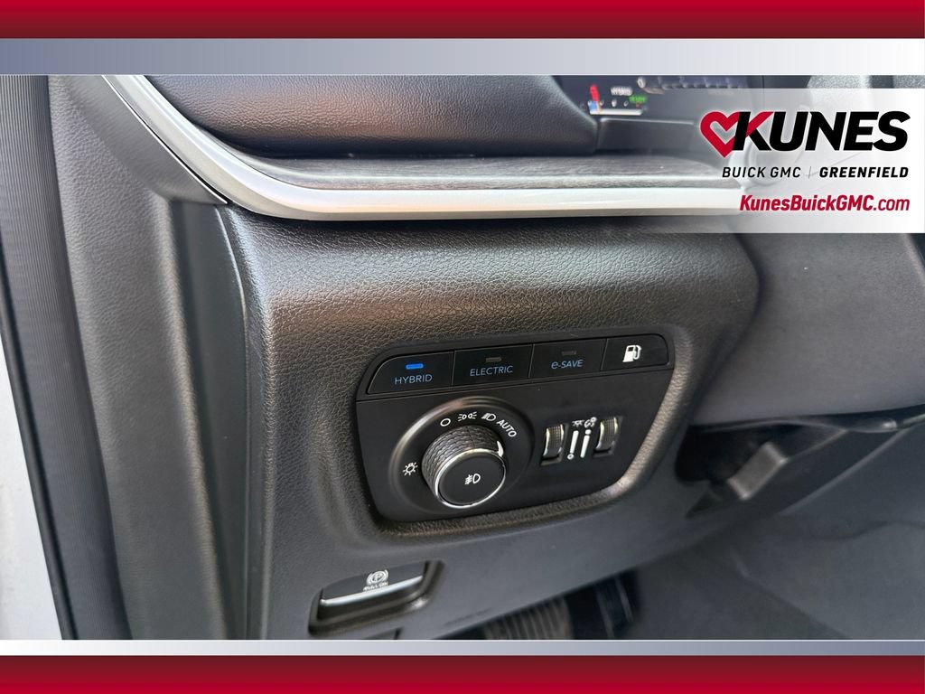 Used 2024 Jeep Grand Cherokee Limited 4xe AWD/4WD image 29