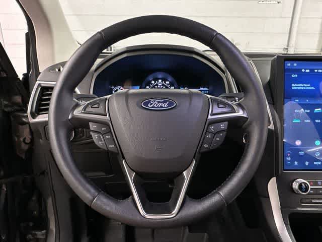 Used 2024 Ford Edge SEL w/ Convenience Package AWD/4WD image 7