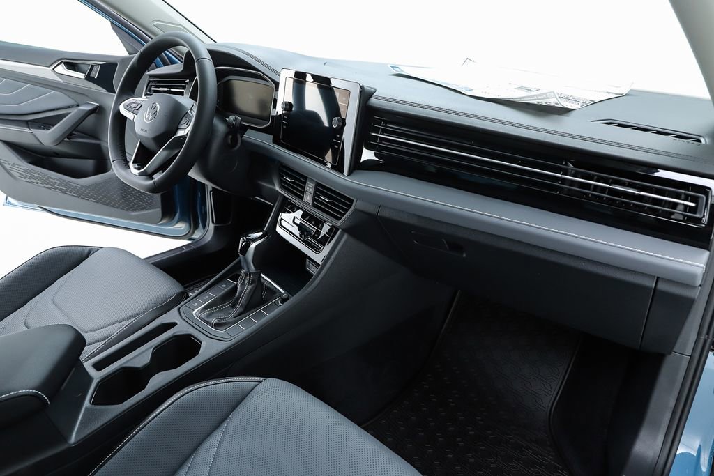 New 2026 Volkswagen Jetta SEL image 32