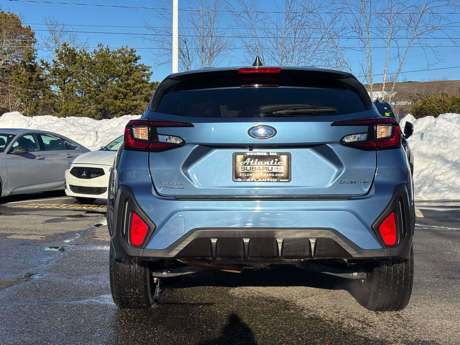 Used 2024 Subaru Crosstrek 2.0i image 4