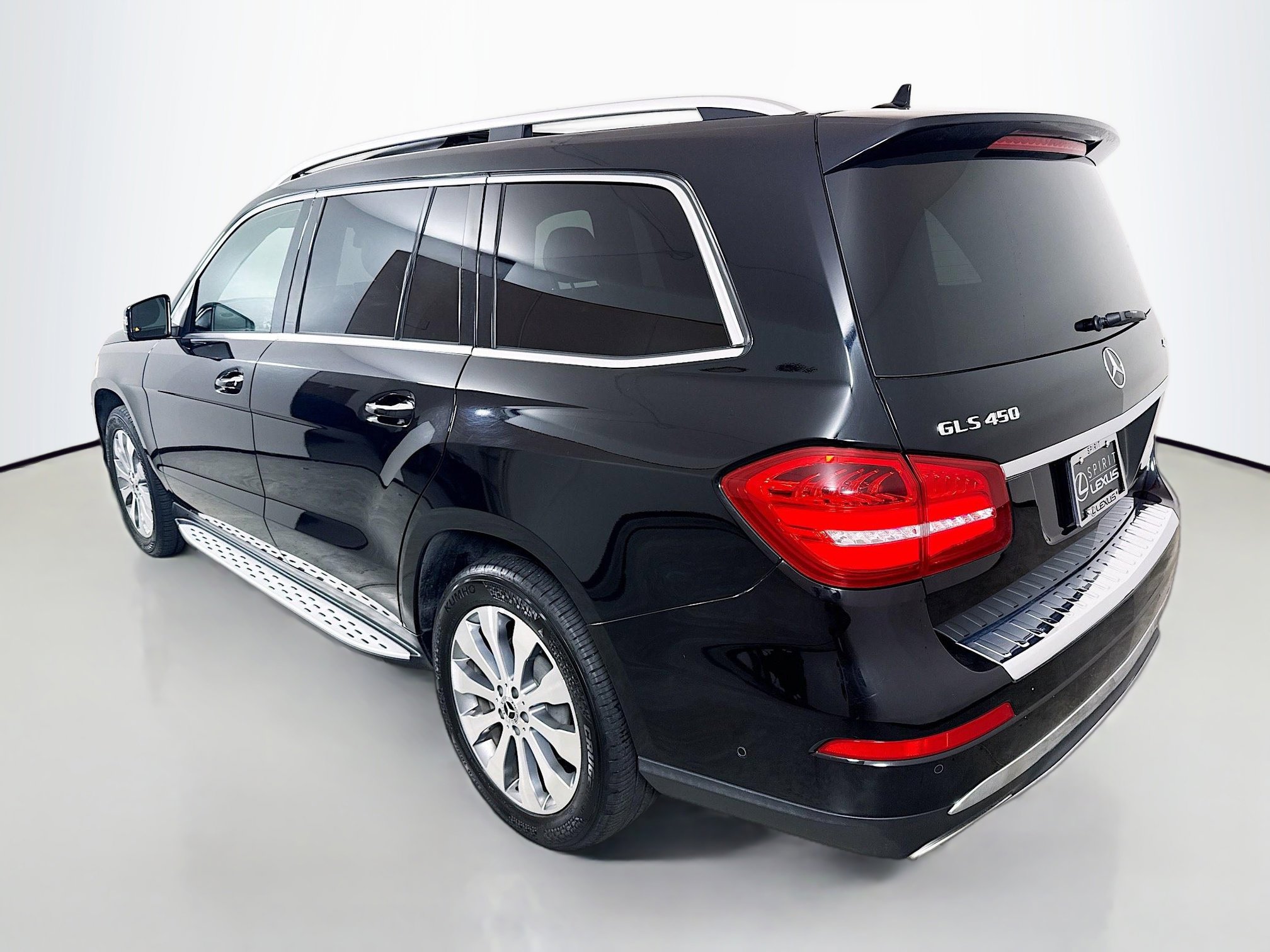 Used 2019 Mercedes-Benz GLS 450 4MATIC image 5
