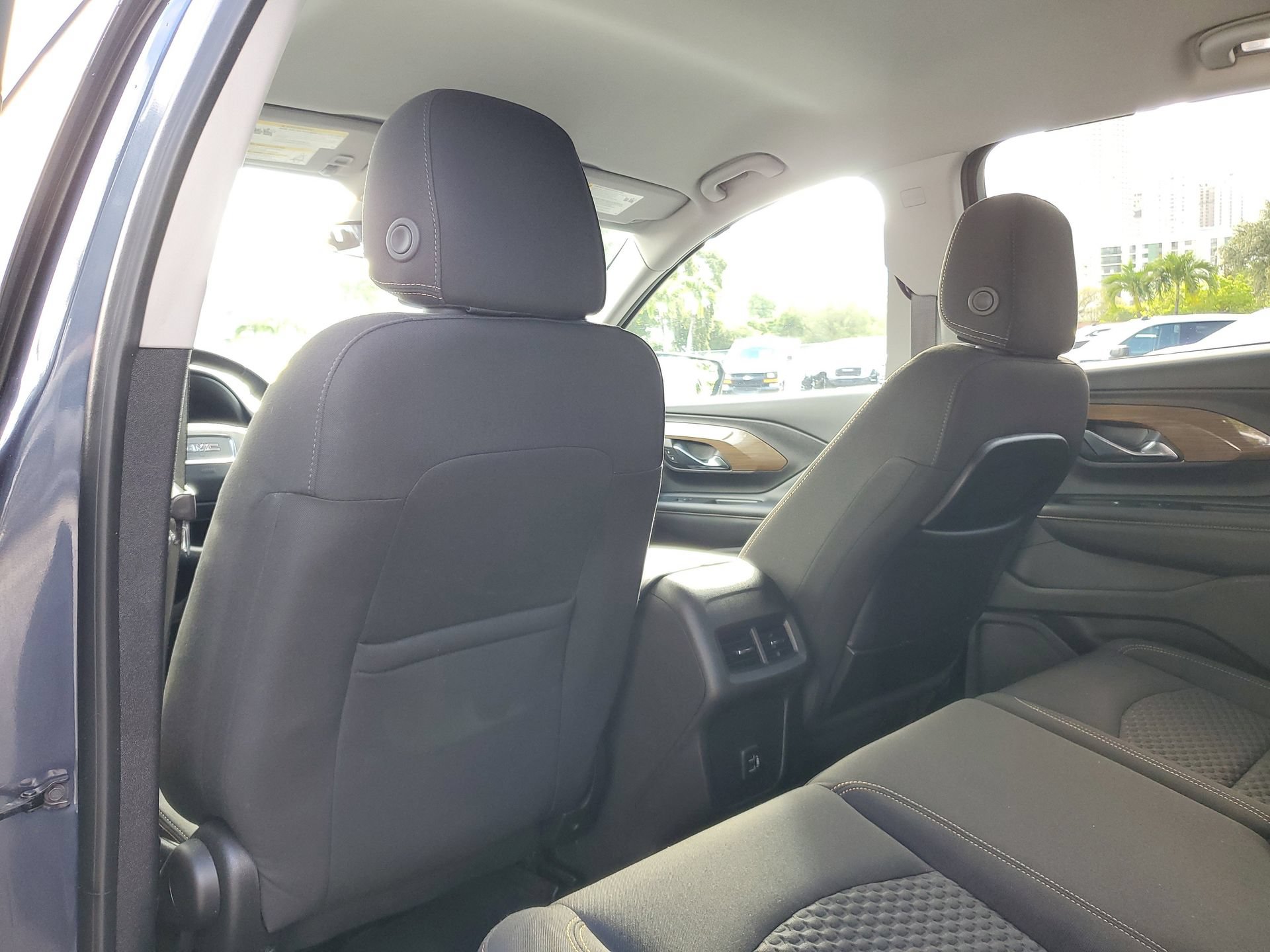 Used 2018 GMC Terrain SLE FWD image 10