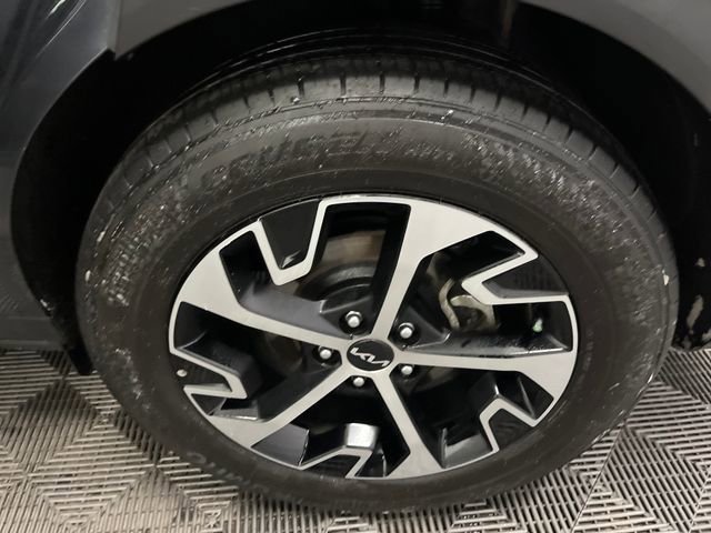 Used 2023 Kia Sportage EX image 24