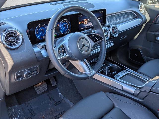 Certified 2025 Mercedes-Benz EQB 250+ EQB 250+ image 10