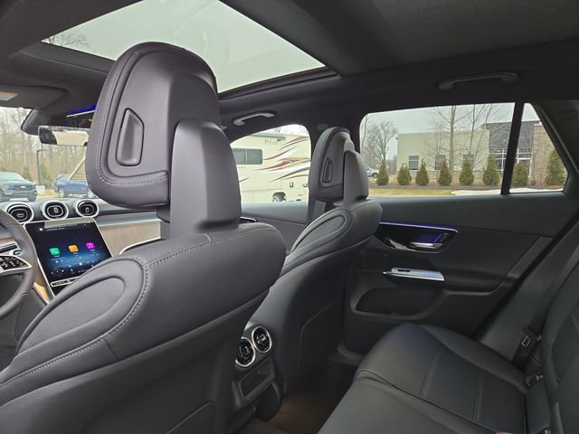 New 2026 Mercedes-Benz GLC 300 4MATIC image 28