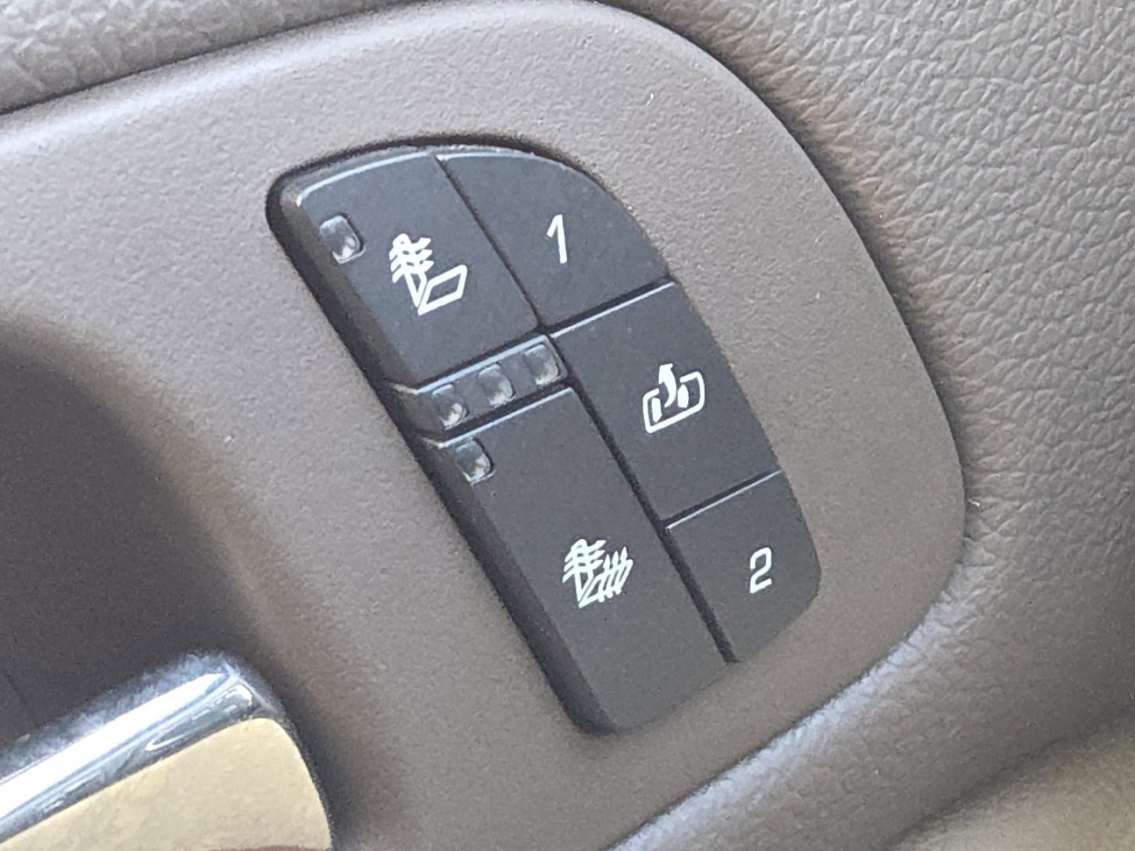 Used 2012 GMC Yukon SLT w/ SLT-2 Equipment Package image 5