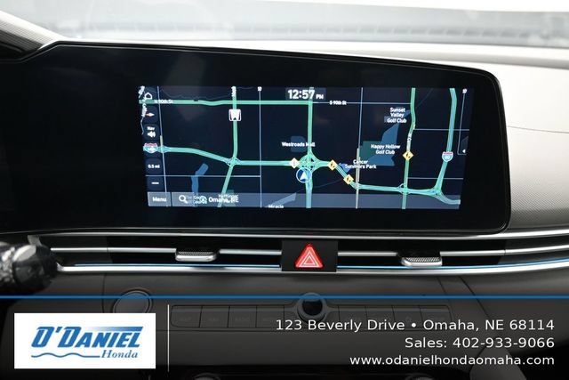Used 2024 Hyundai Elantra SEL w/ Convenience Package FWD image 31