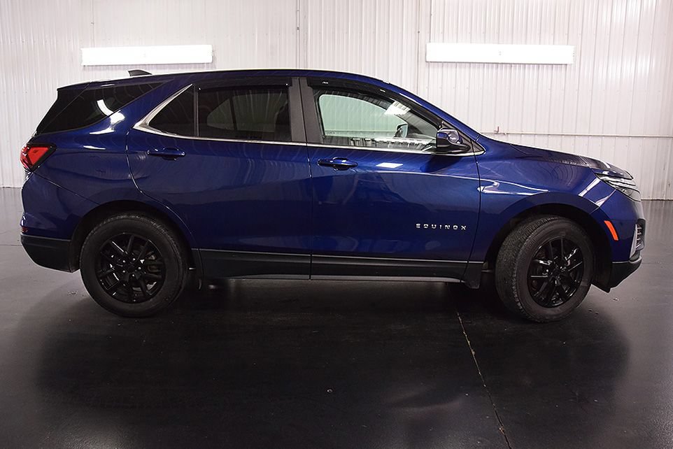 Used 2022 Chevrolet Equinox LT AWD/4WD image 8