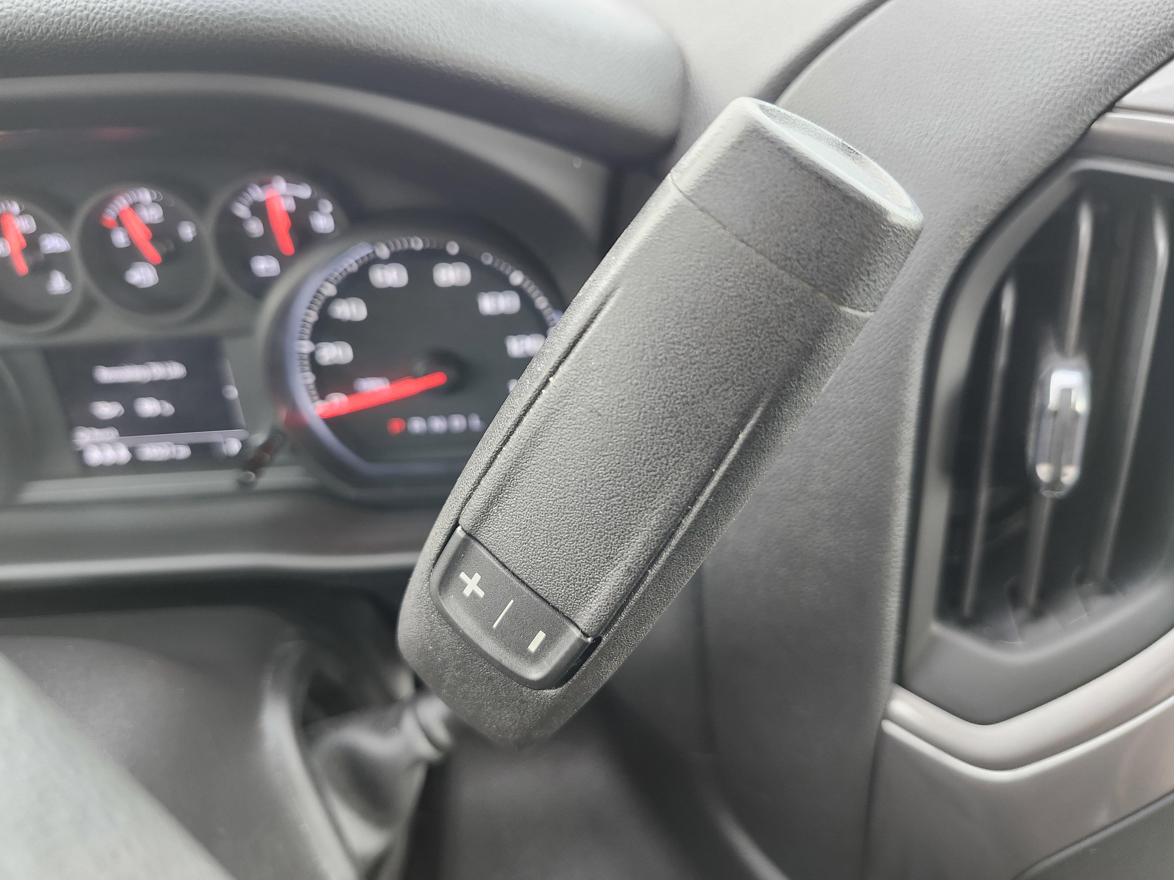 Used 2024 GMC Sierra 1500 Pro w/ Pro Value Package RWD image 8