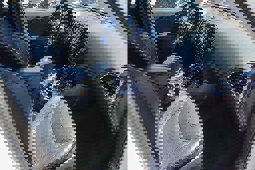 Used 2019 Jeep Cherokee Limited image 15