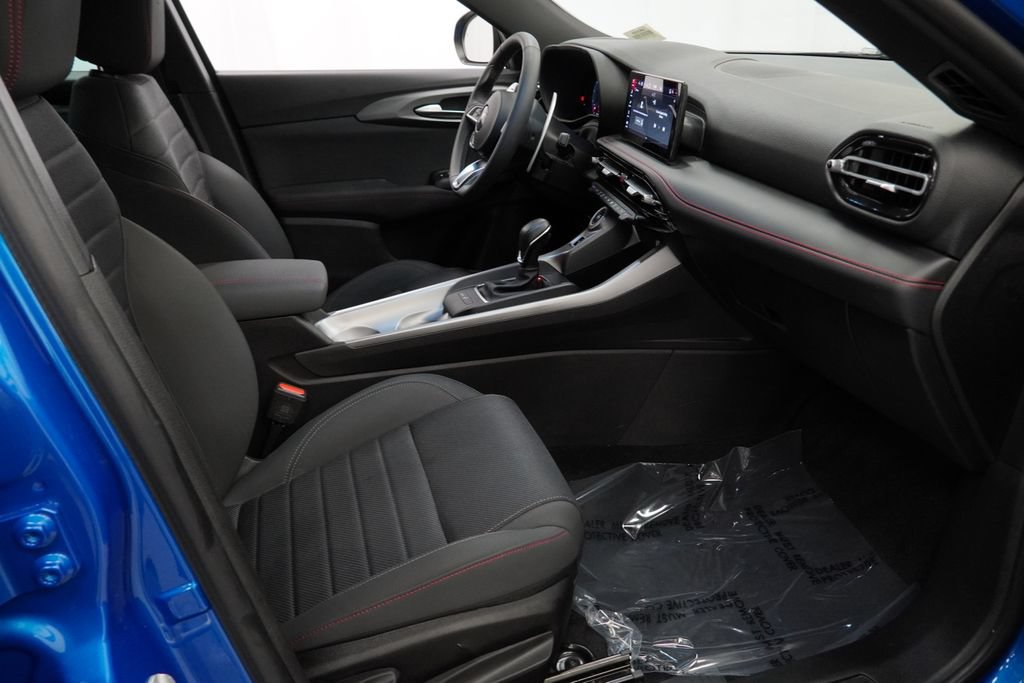 Used 2025 Dodge Hornet R/T AWD/4WD image 47