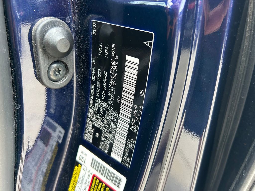Used 2023 Toyota Sienna Platinum FWD image 10