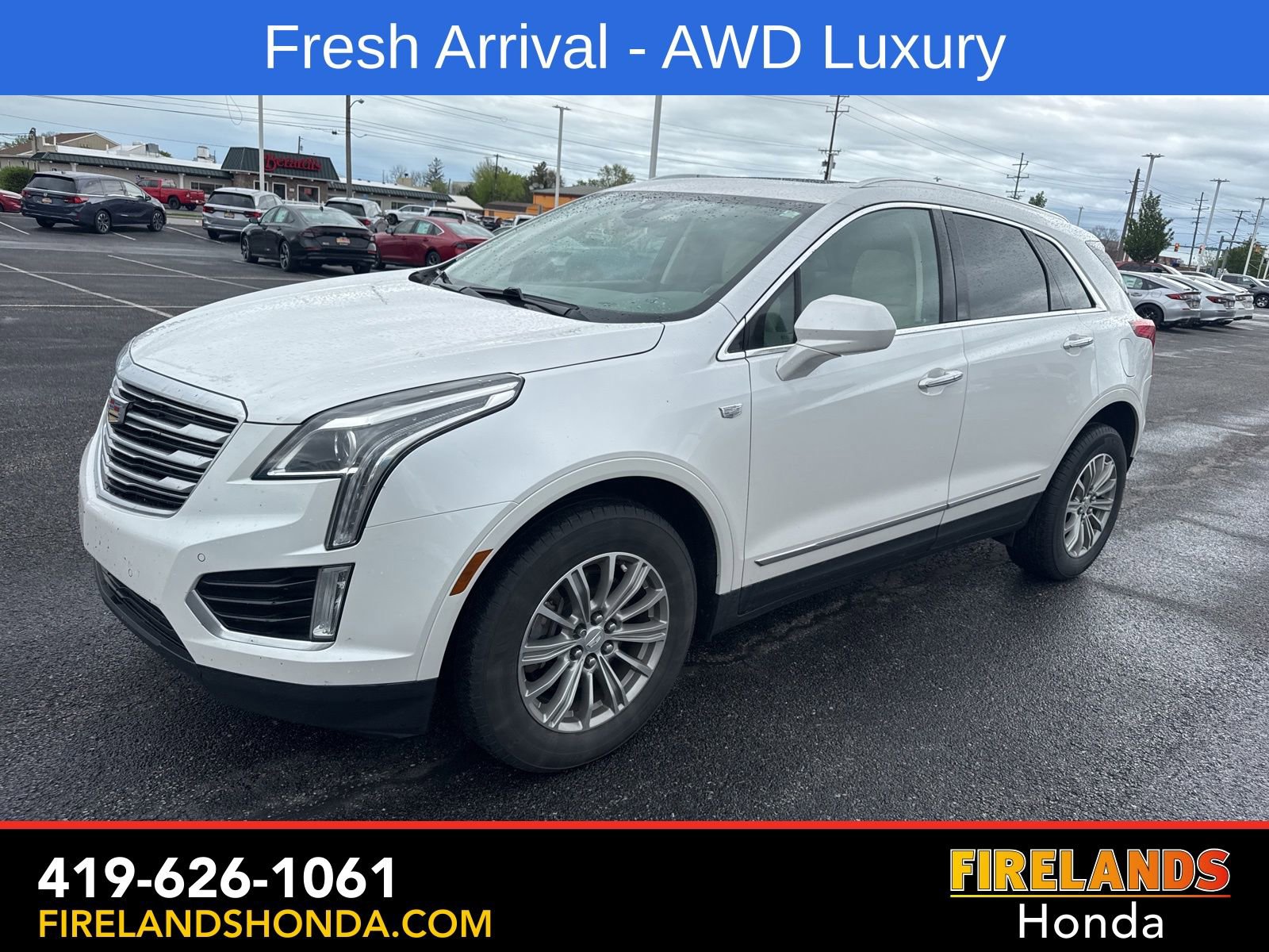 Used 2017 Cadillac XT5 Luxury w/ Driver Awareness Package image 2