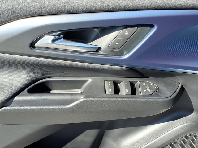 New 2026 Chevrolet Equinox EV LT FWD image 9