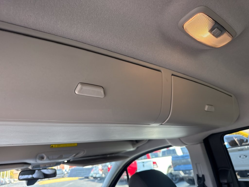 Used 2017 Ford Transit Connect XLT FWD image 21