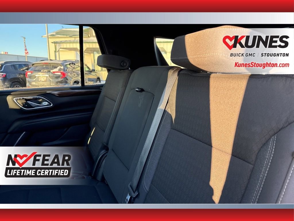 Used 2024 GMC Yukon SLE image 31