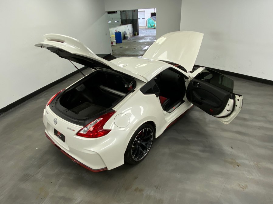 Used 2016 Nissan 370Z NISMO RWD image 46