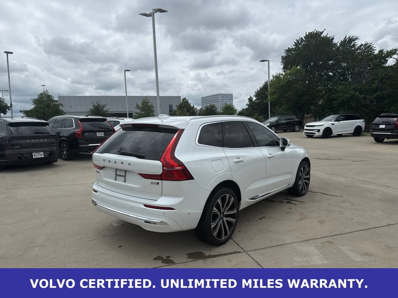 Certified 2023 Volvo XC60 B5 Ultimate w/ Climate Package AWD/4WD image 5