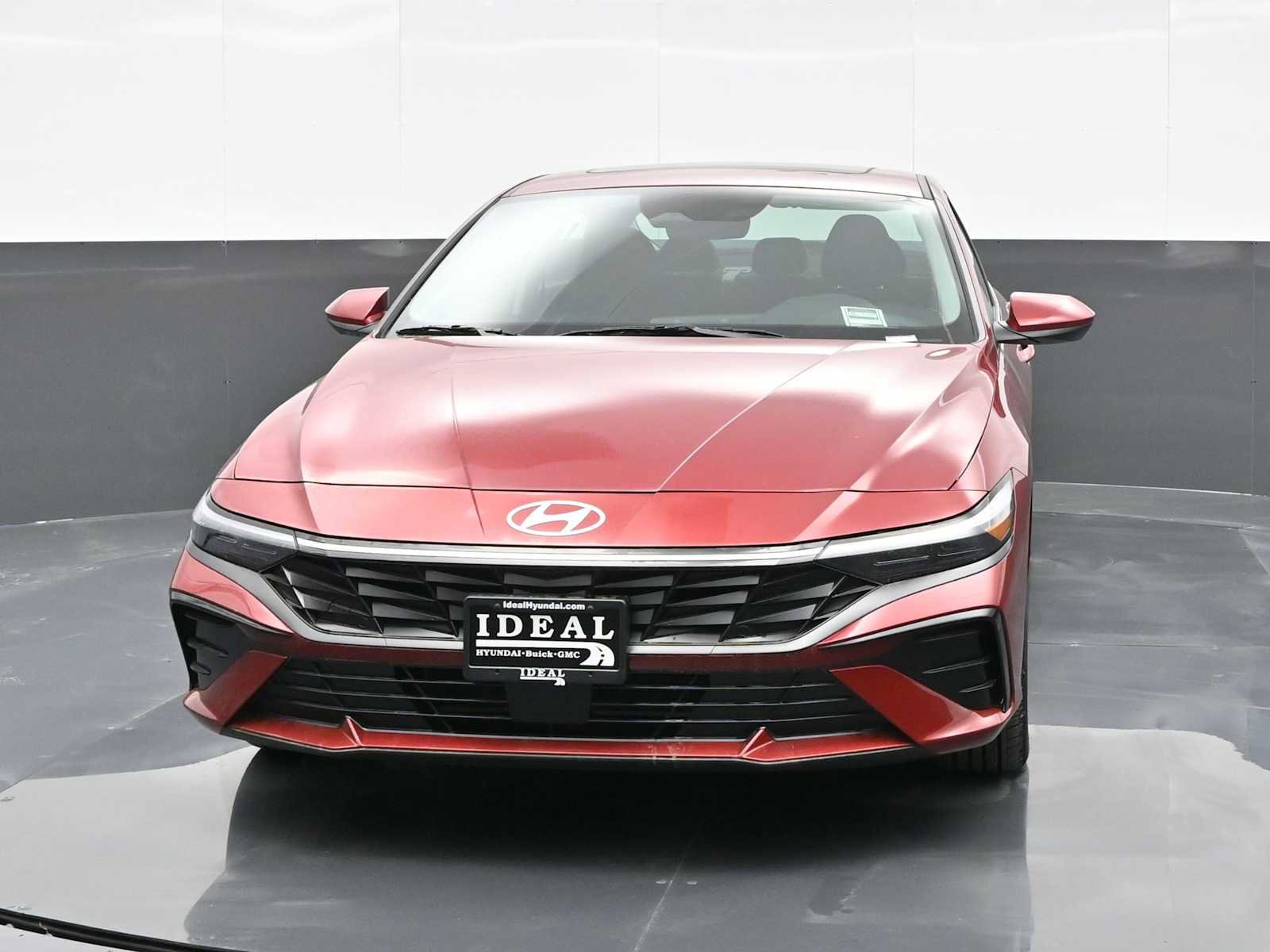 Certified 2024 Hyundai Elantra SEL w/ Convenience Package image 3