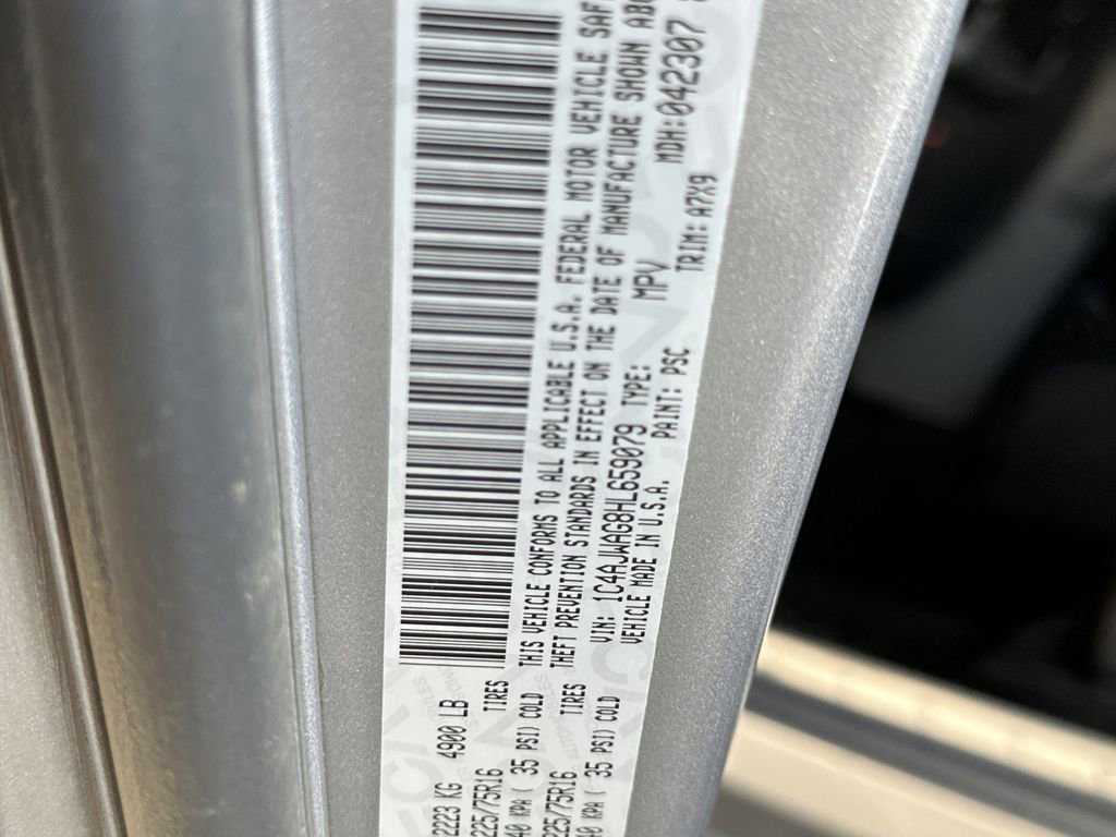 Used 2017 Jeep Wrangler Sport AWD/4WD image 31