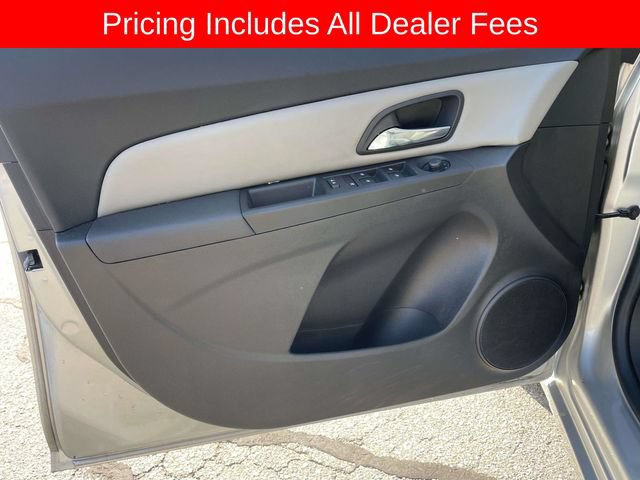 Used 2016 Chevrolet Cruze LS FWD image 18