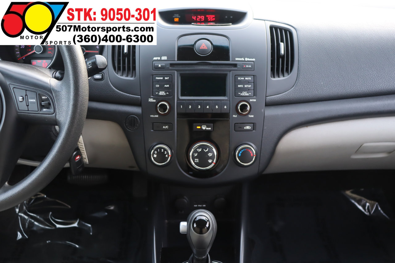 Used 2012 Kia Forte EX image 18