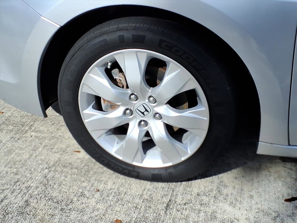 Used 2009 Honda Accord EX-L image 12