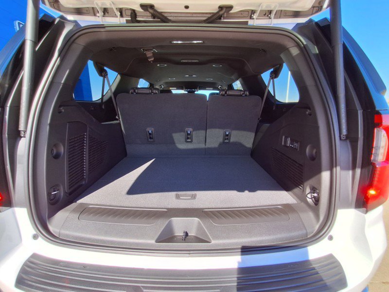 New 2026 GMC Yukon XL Elevation image 22