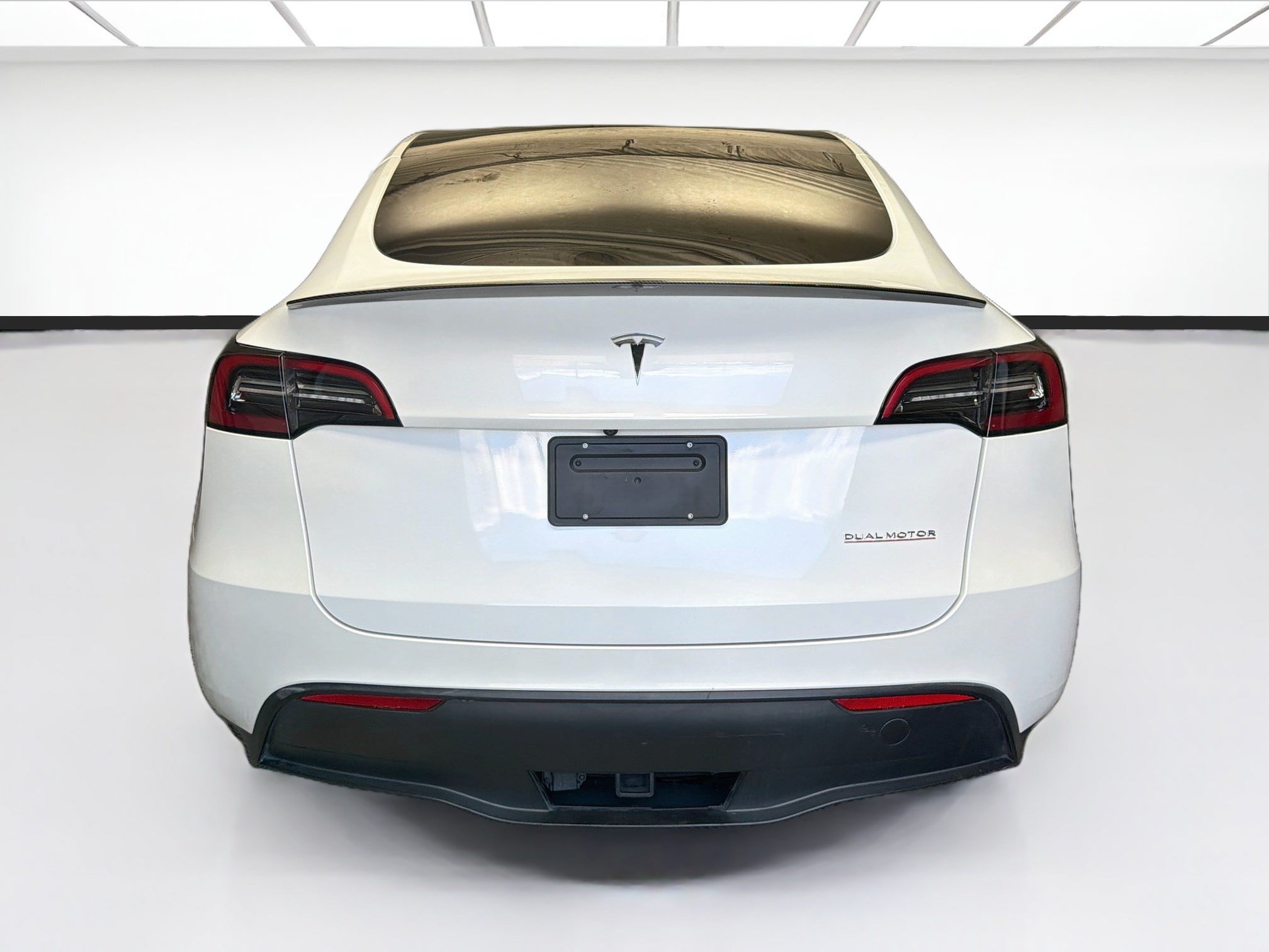 Used 2023 Tesla Model Y Performance AWD/4WD image 5