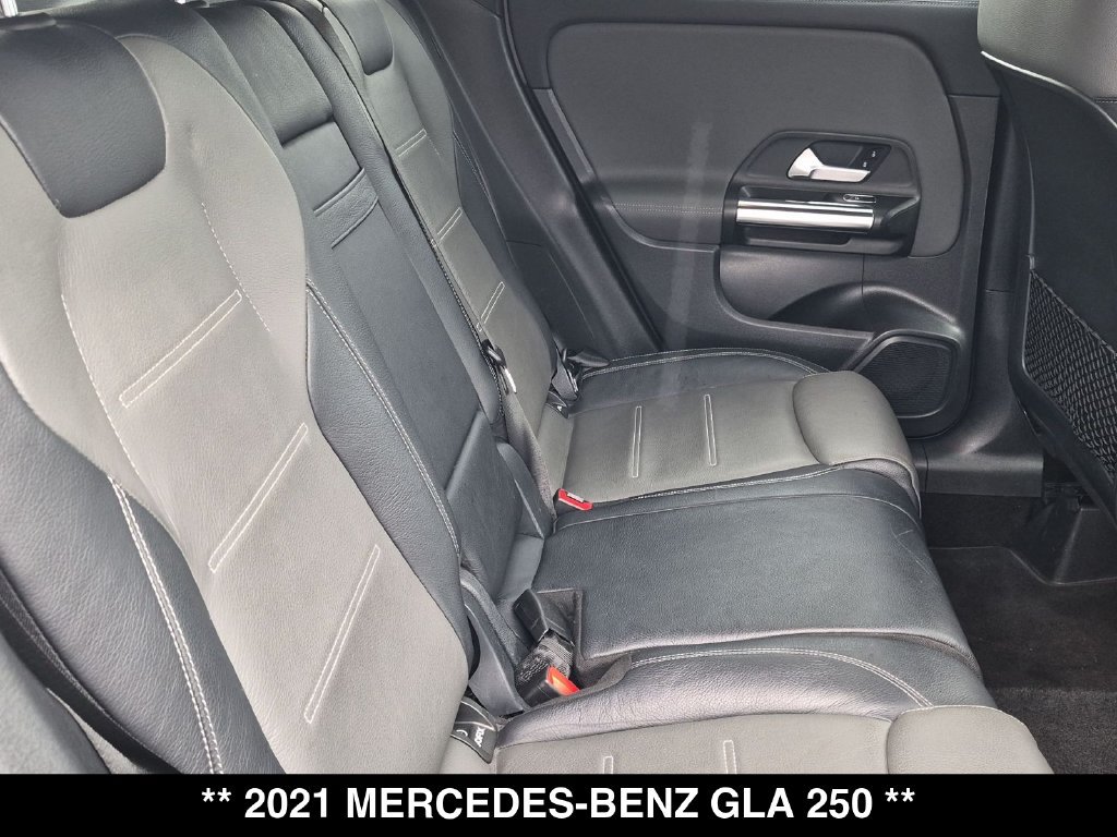Certified 2021 Mercedes-Benz GLA 250 4MATIC image 30