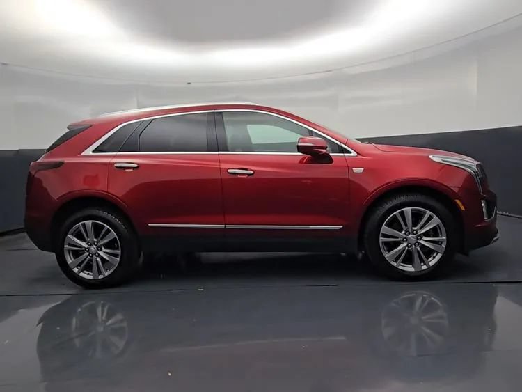 Used 2024 Cadillac XT5 Premium Luxury AWD/4WD image 8