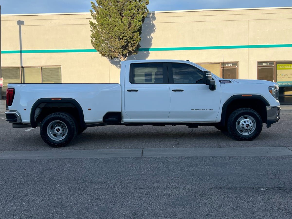 Used 2023 GMC Sierra 3500 Pro w/ Convenience Package AWD/4WD image 2