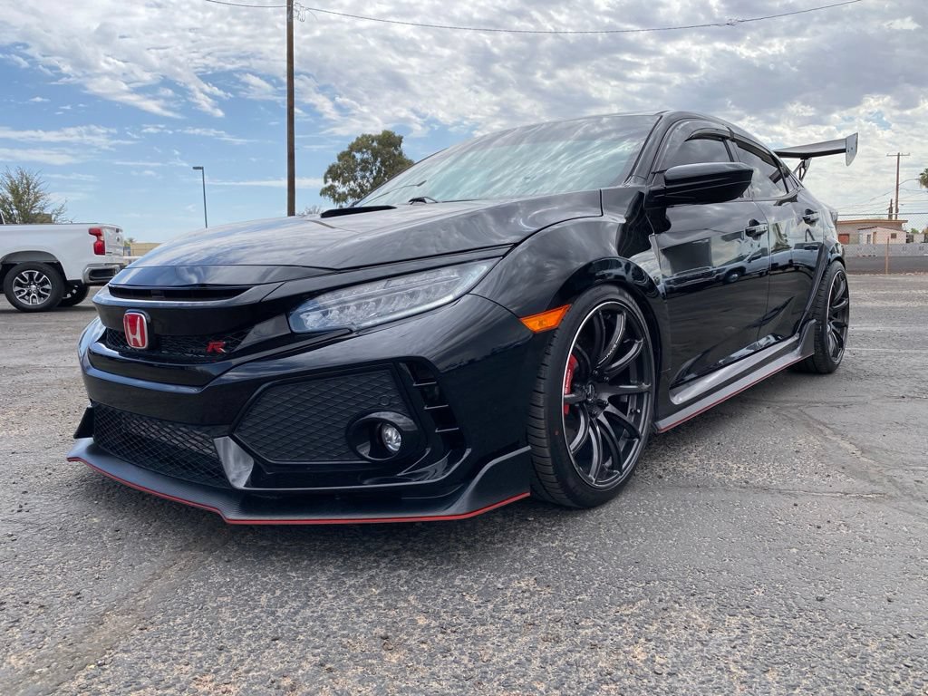 Used 2019 Honda Civic Type R image 2