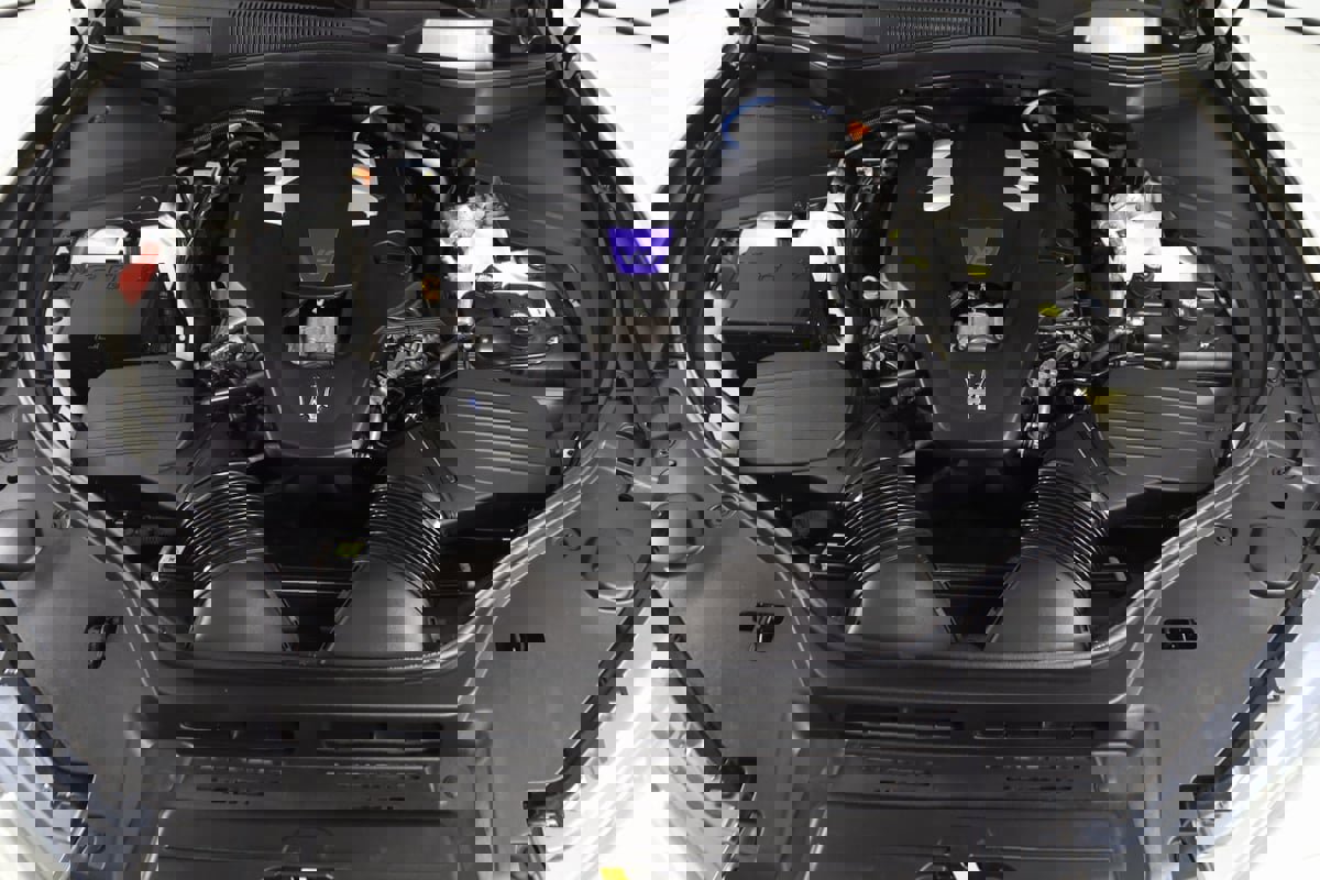 Used 2022 Maserati Levante Modena image 56