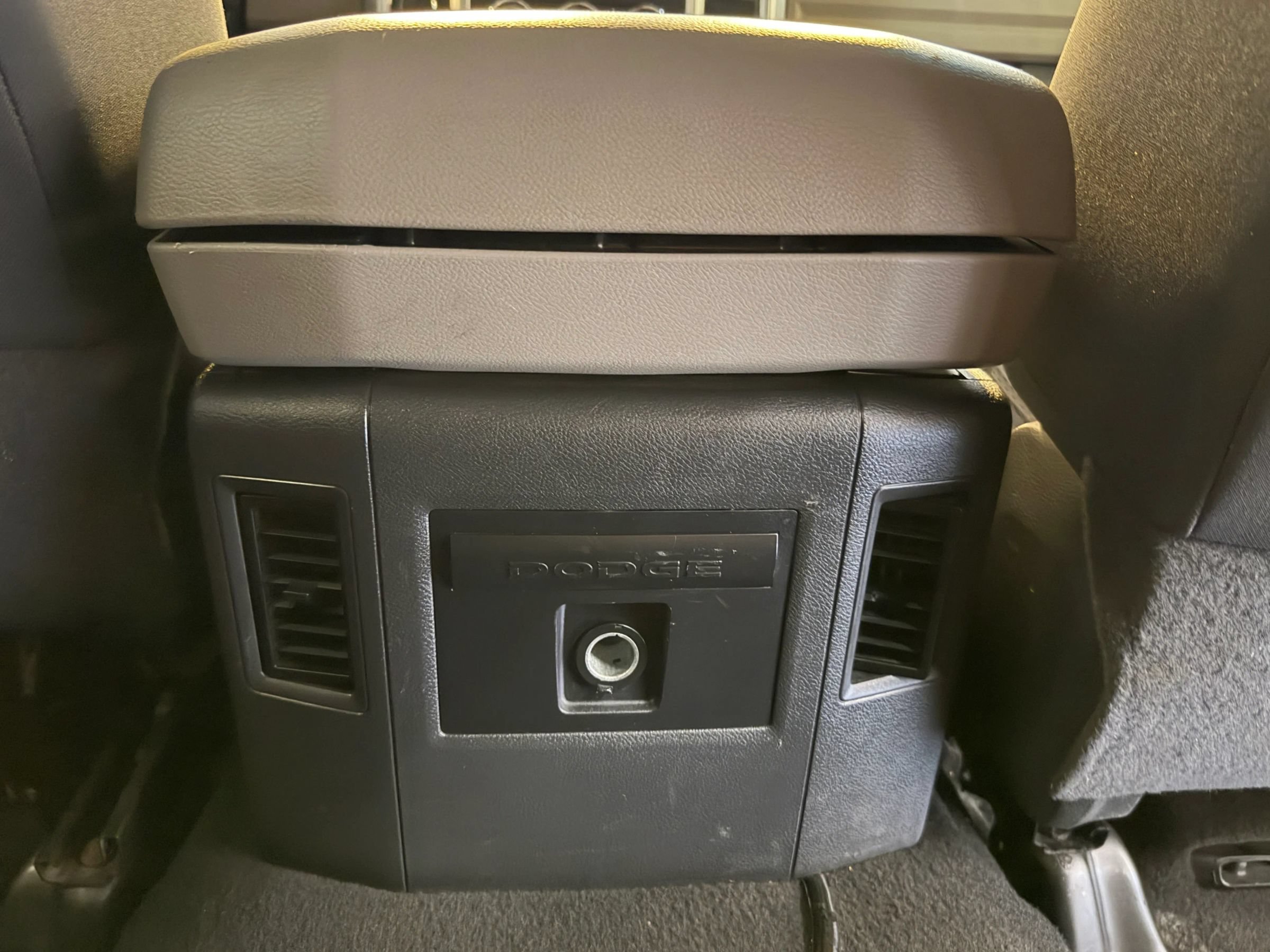 Used 2010 Dodge Ram 2500 Truck SLT w/ Technology Group AWD/4WD image 35