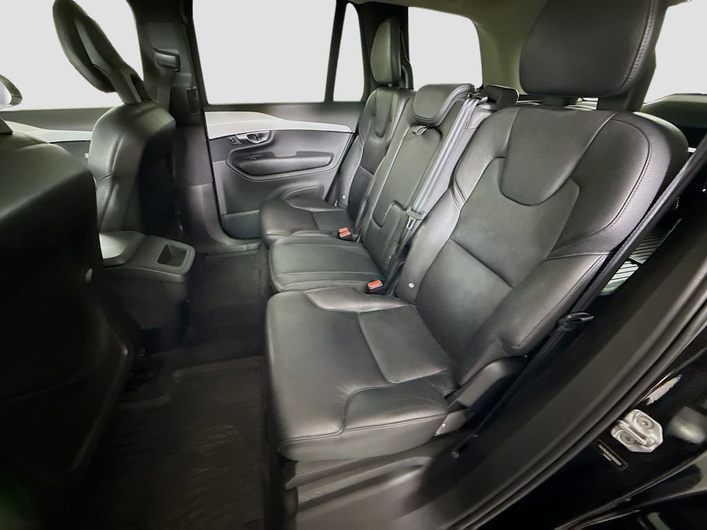 Used 2016 Volvo XC90 T5 Momentum image 24