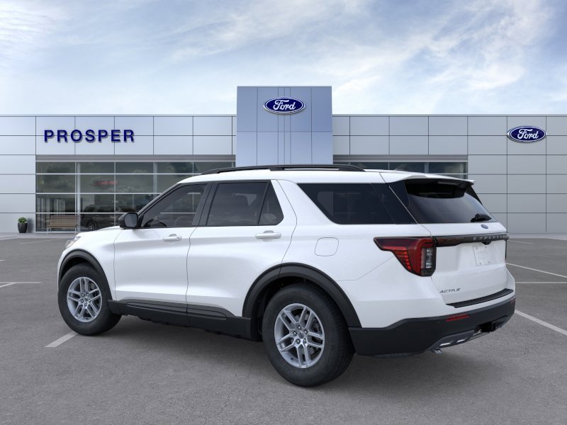 New 2026 Ford Explorer Active RWD image 4