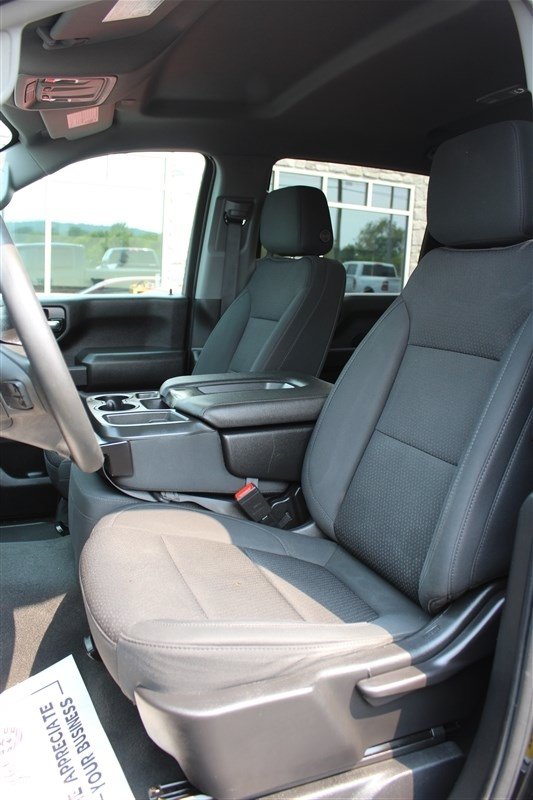 Used 2023 Chevrolet Silverado 2500 Custom w/ Custom Value Package AWD/4WD image 17