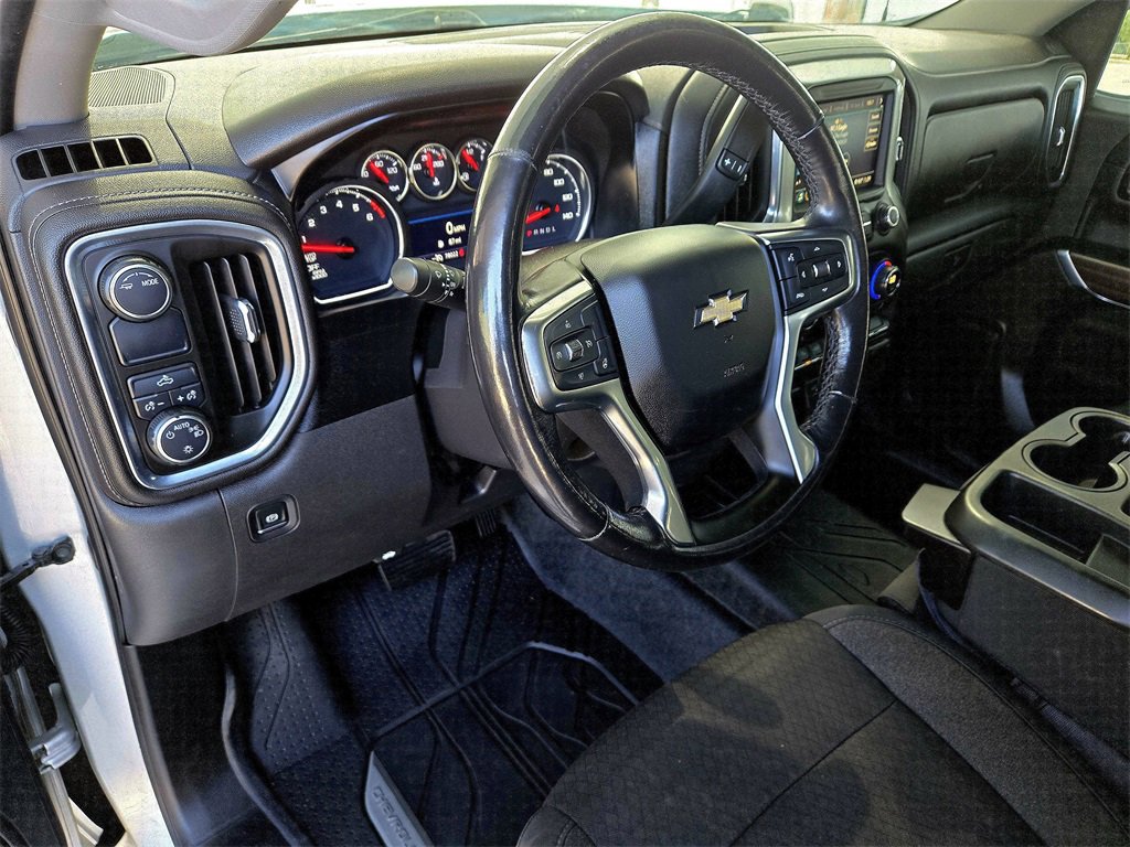 Used 2020 Chevrolet Silverado 1500 LT w/ Texas Edition image 11