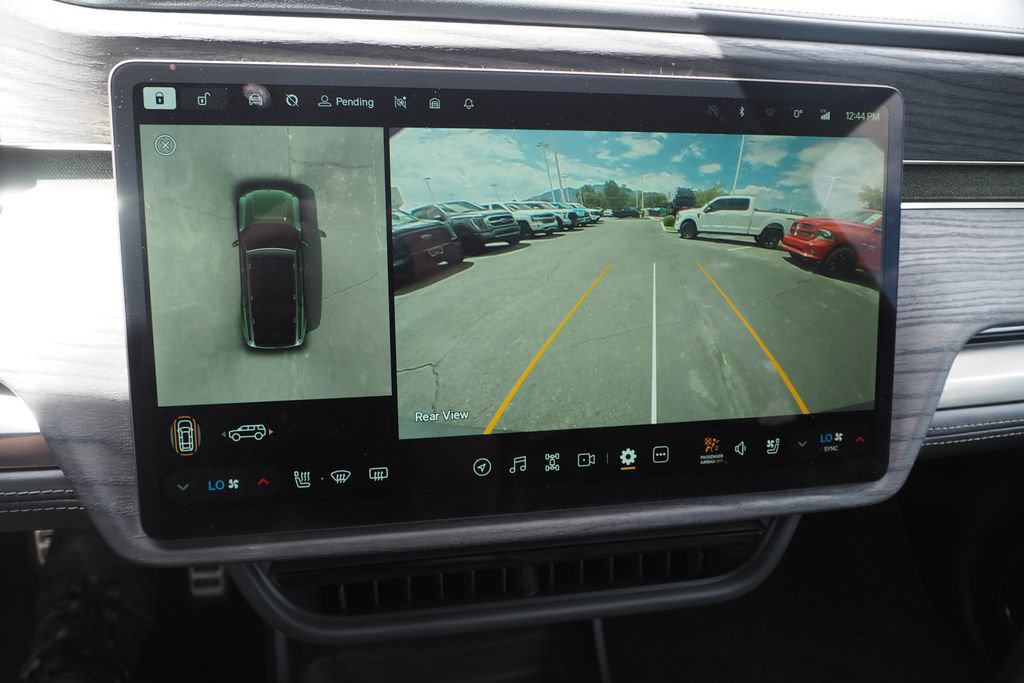 Used 2024 Rivian R1S Adventure Quad AWD/4WD image 27