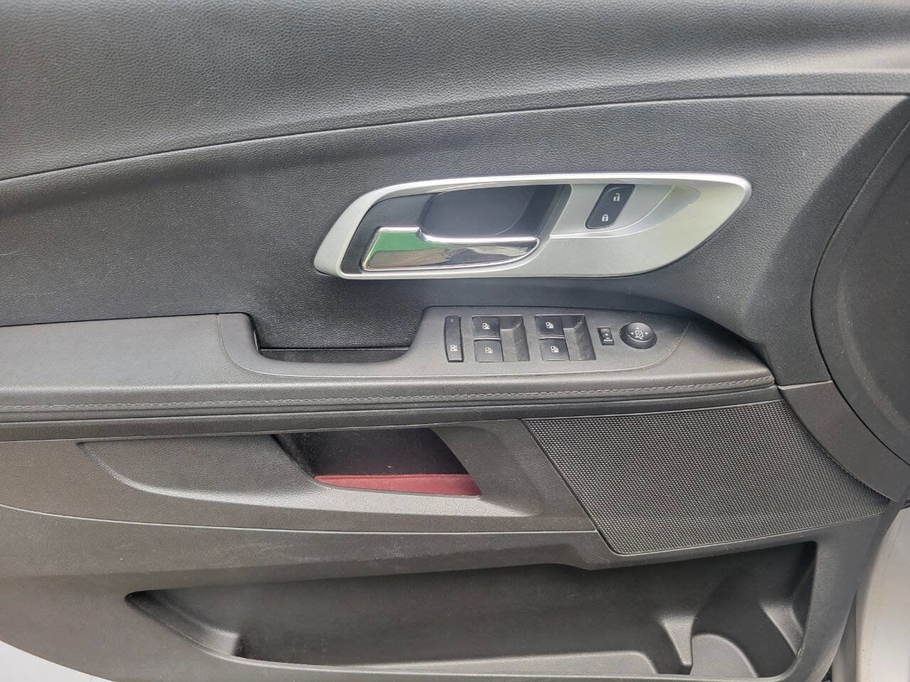 Used 2013 Chevrolet Equinox LS image 18