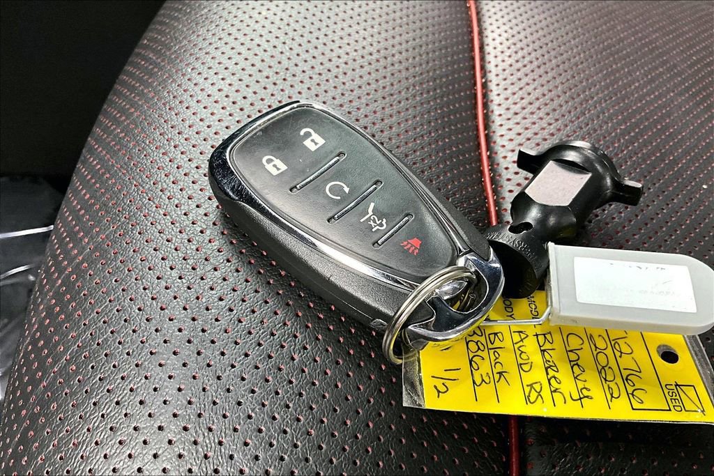 Used 2022 Chevrolet Blazer RS w/ Enhanced Convenience Package image 11