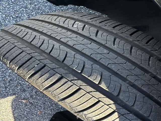 Used 2024 Volvo S60 B5 Plus image 31